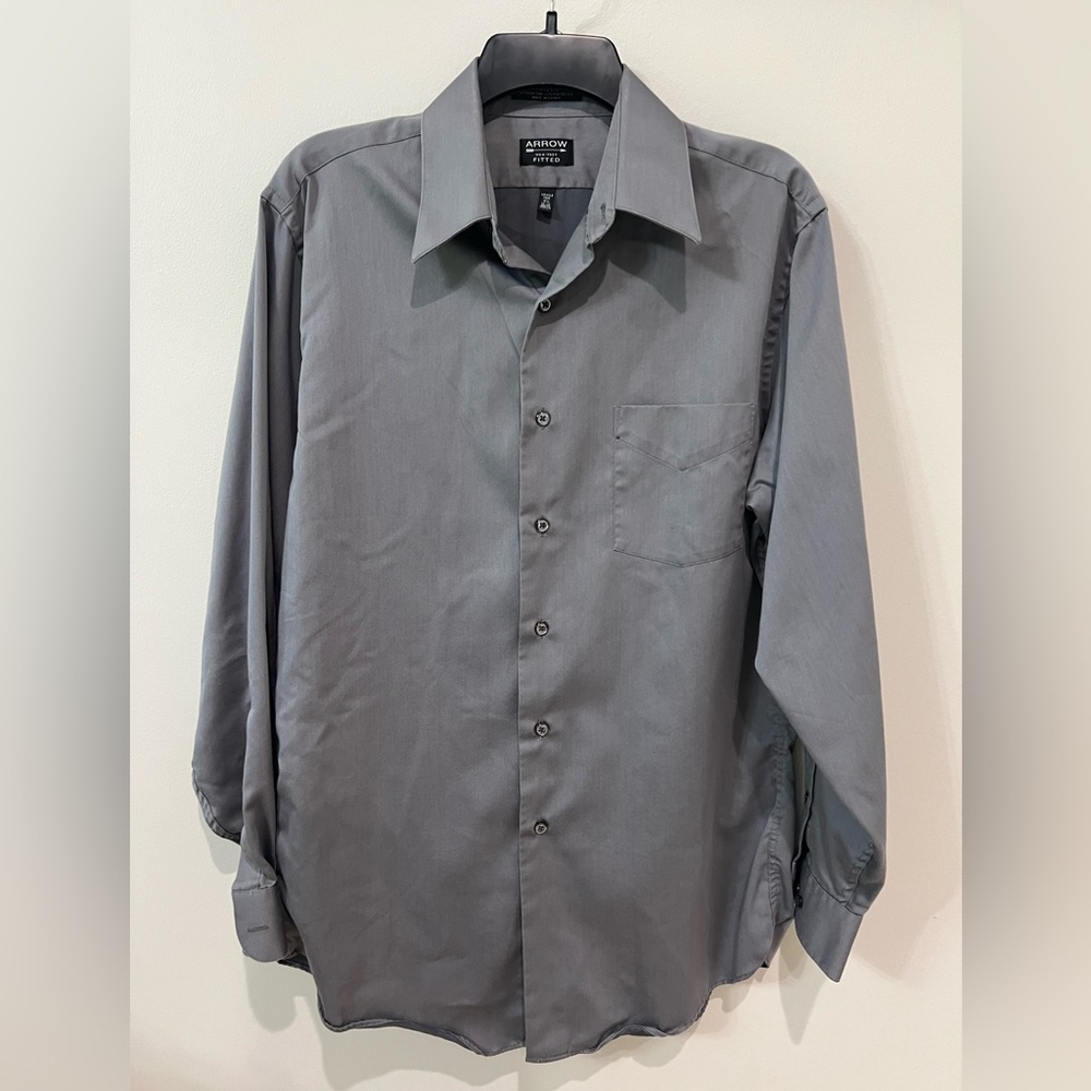 Arrow Men's Charcoal Gray Sateen Fitted Dress Shirt Long Sleeve